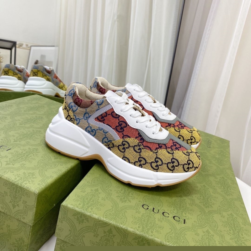 G*u*i casual shoes